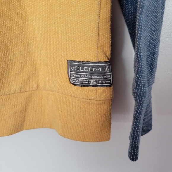 Volcom Boys Small Raglan Long Sleeve Hooded Shirt Blue Mustard Yellow Hoodie - Picture 6 of 6